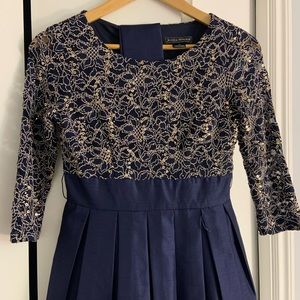 Jessica Howard blue and gold dress